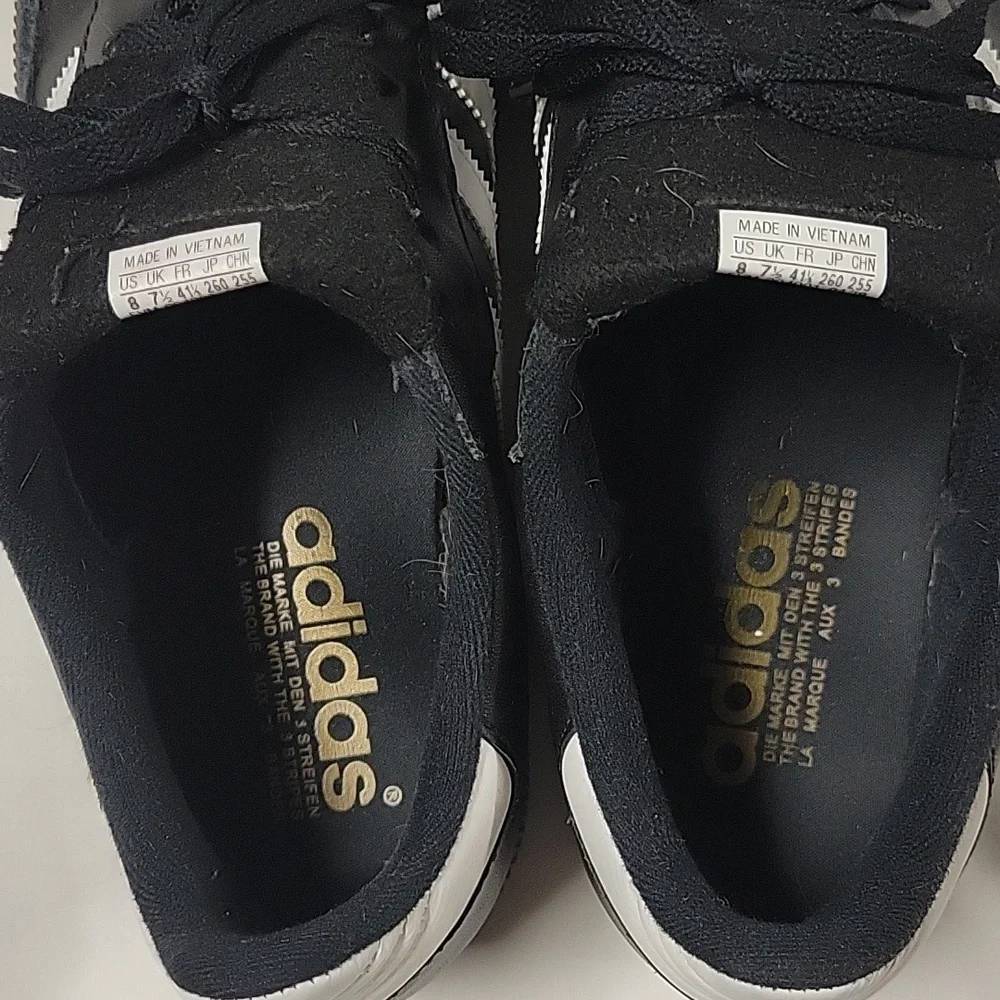 Adidas Samba Black and White Shoes - Picture 5 of 5